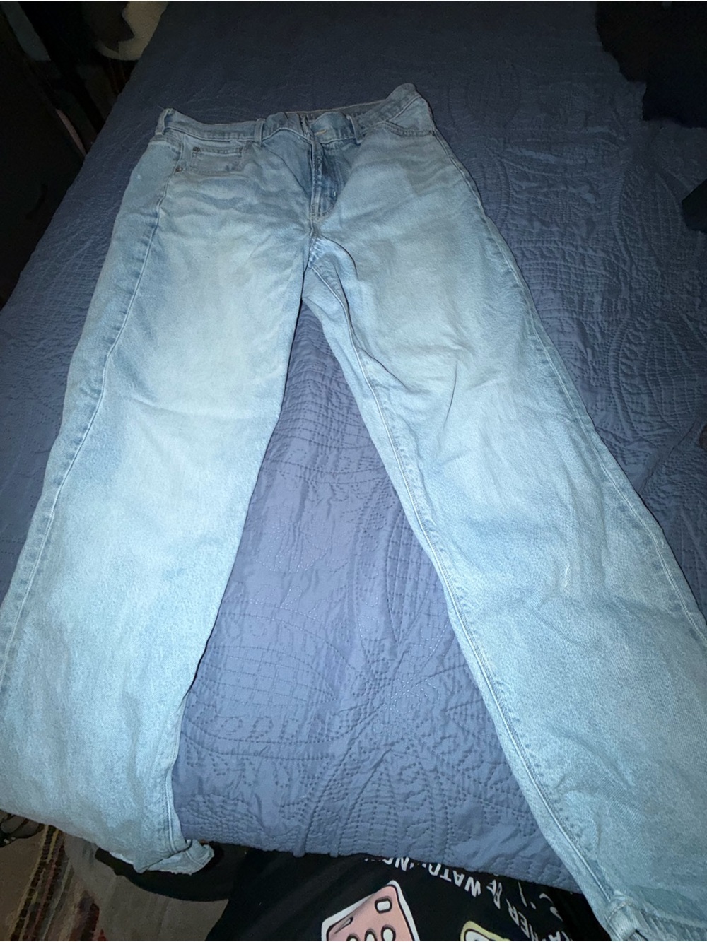 Light Wash Women's Straight Leg Jeans - Classic Casual